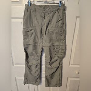 Eastern Mountain Sports Women's Zip-off Nylon Cargo Pants, size 4